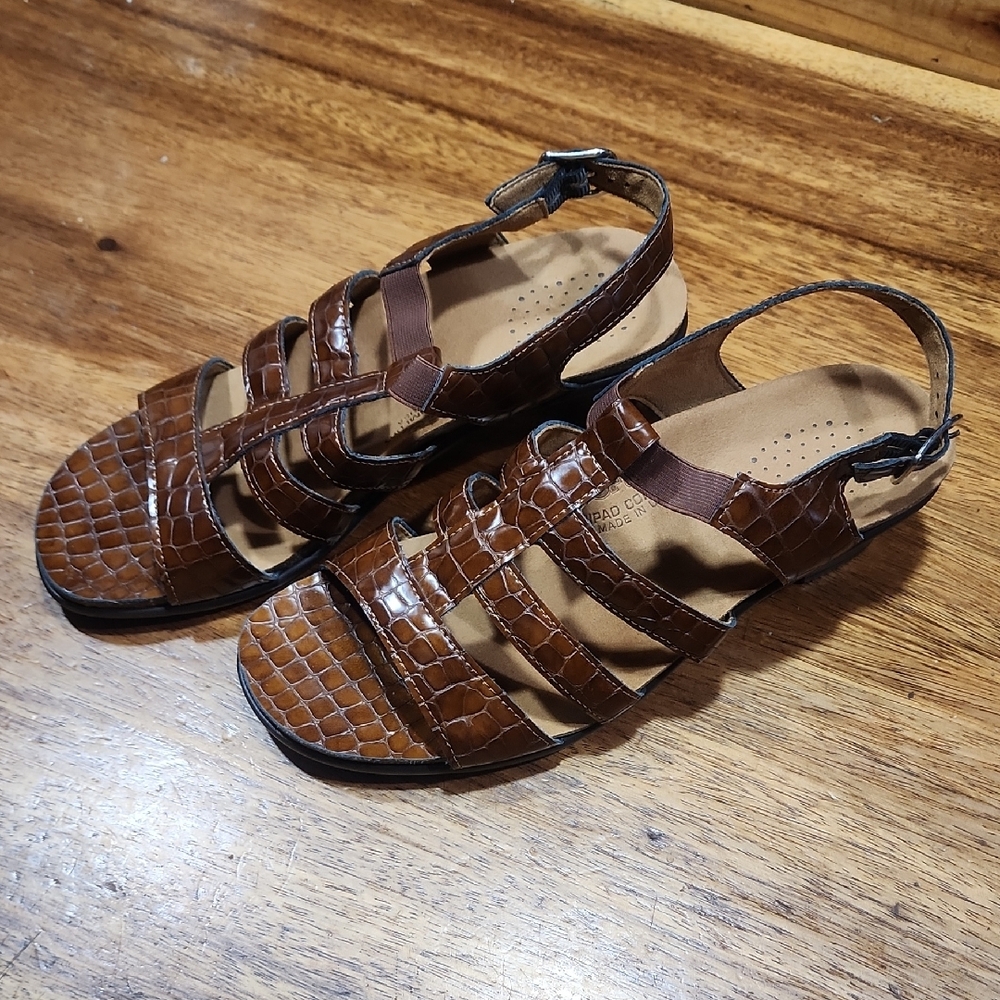 SAS Allegro Cognac Size 7.5 M